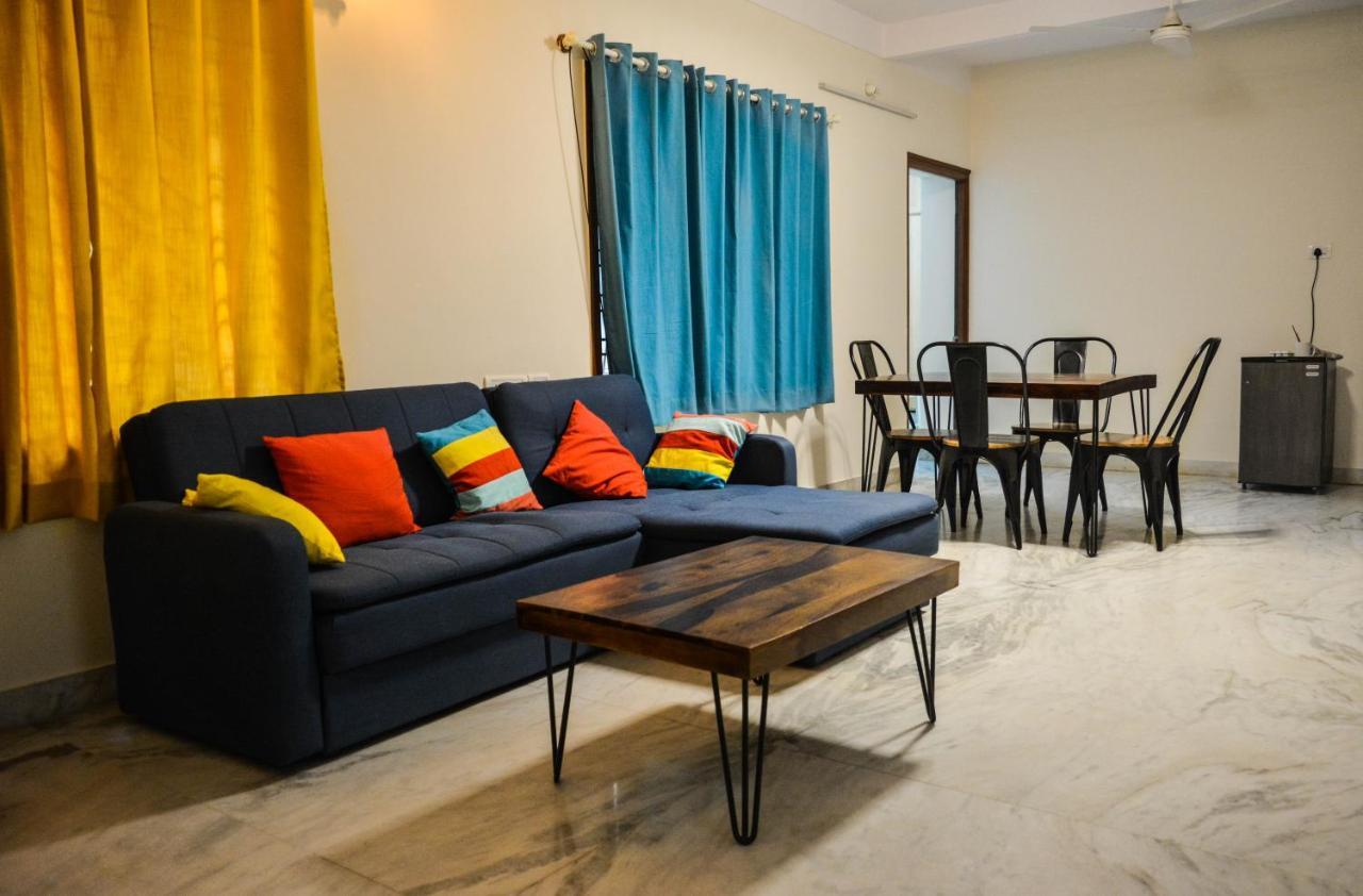 Chirpy Co-Living Space & Hostel Bangalore Extérieur photo
